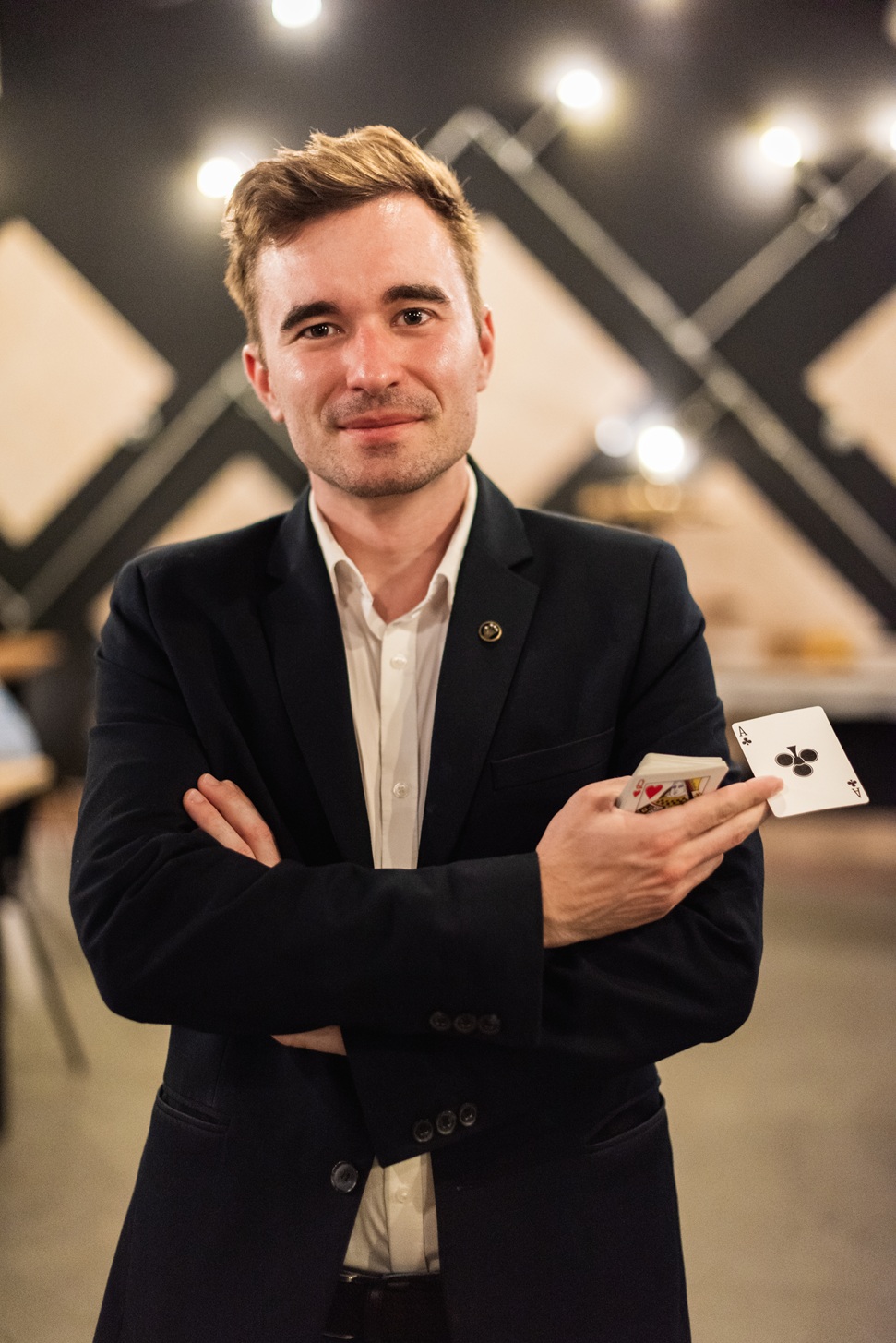 Michael Fischbacher bei einer Zaubervorstellung